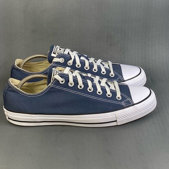 Converse Chucks Taylor All Star sneaker shoes mens size 11 - Picture 1 of 8